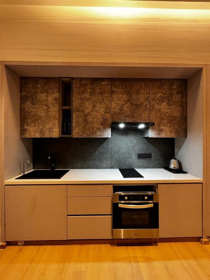 Luxe Apartment By Hey Studio'S Ghaziabad Bagian luar foto